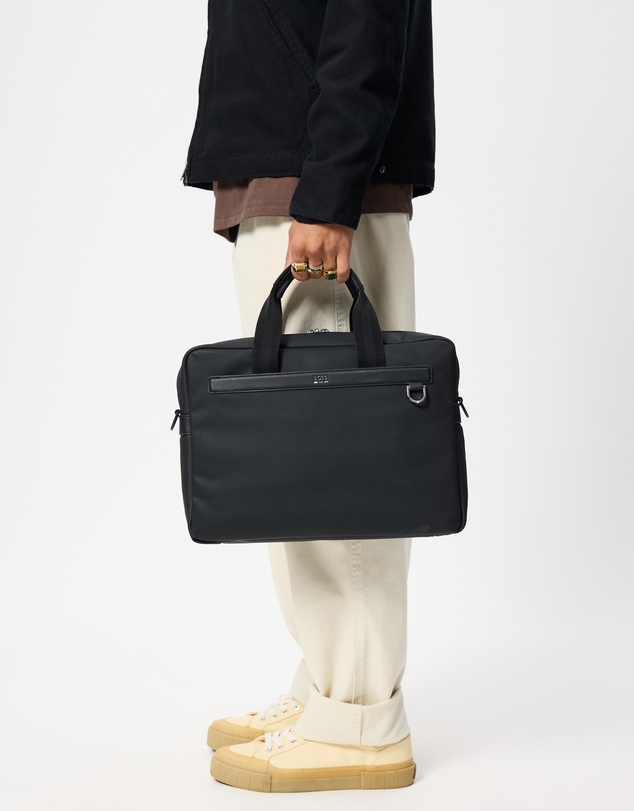 BOSS - Jinko Evo Doc Case
