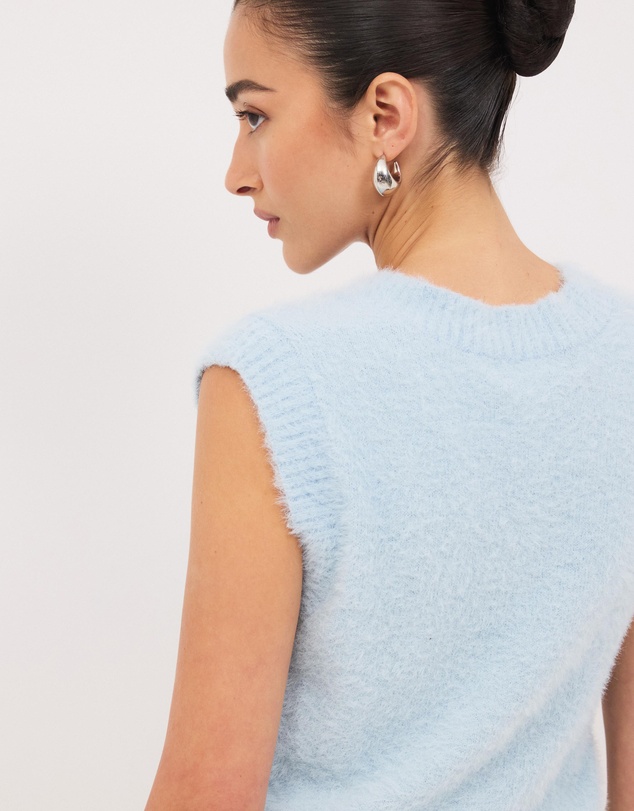 Calli - Rae V-Neck Knit Vest Top
