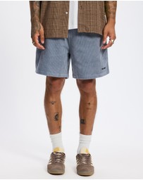 X-Large - 91 Wide Cord Beachshorts