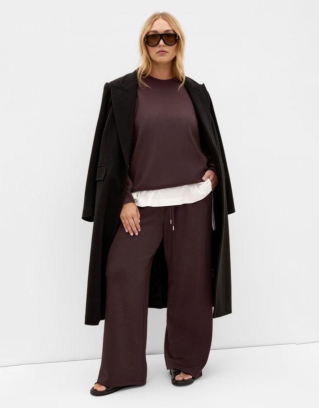 City Chic - Mae Crew Neck Sweatshirt