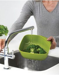 Joseph Joseph - Square Colander, Medium (White)