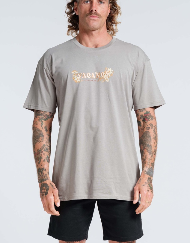 Vacancy Co - Hibiscus Tee