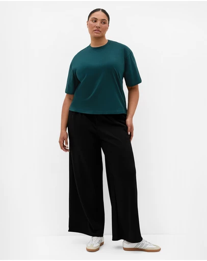 City Chic - Oversized Crew Neck Tee