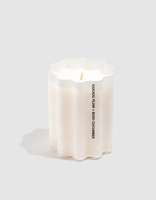 Fazeek - Wave Soy Candle - Kakadu Plum and Bush Cucumber