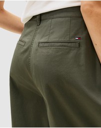 Tommy Jeans - Claire Wide Leg Chino Pants