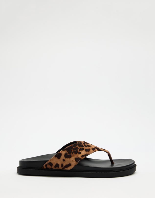 Dazie - Amazon Chunky Thongs