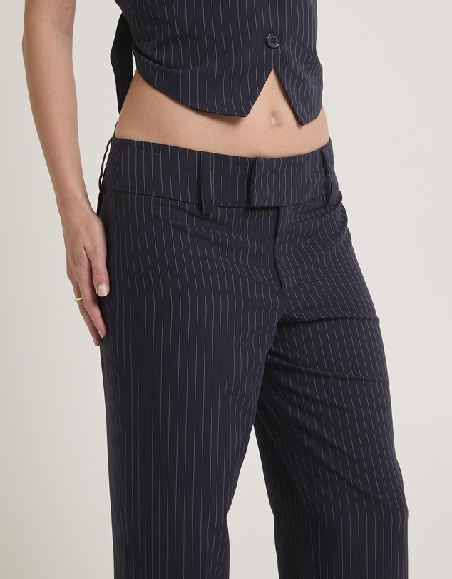 Alice In The Eve - Jaylee Low Rise Pants