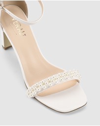 Verali - Kaitlyn Block Heel Sandals