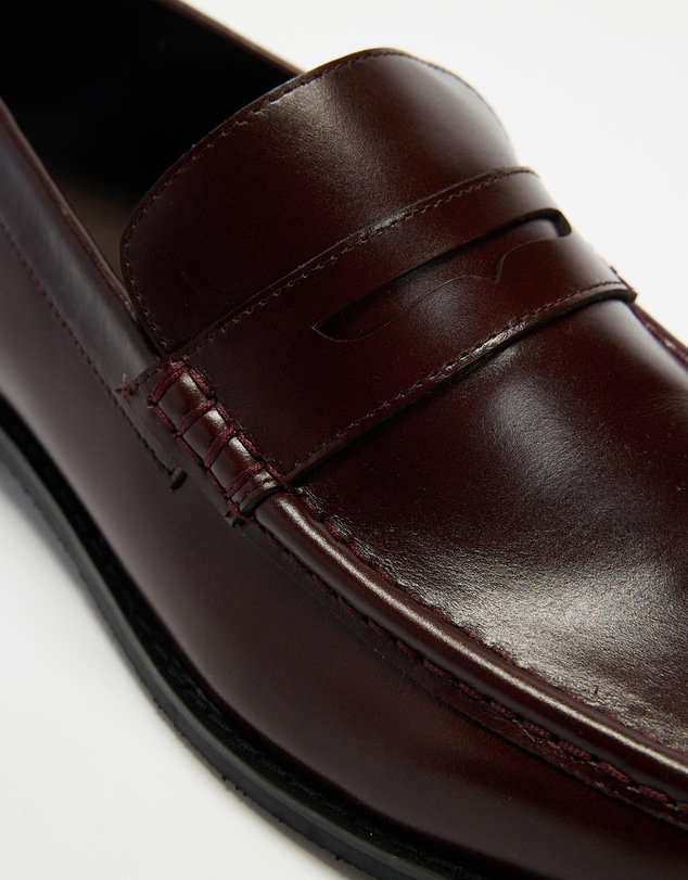 AERE - Clean Leather Loafers - Men's