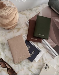 Louenhide - Venice Passport Holder