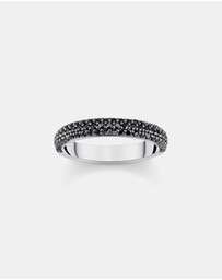THOMAS SABO - Thin band ring with black zirconia