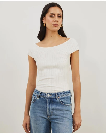 Atmos&Here - Kayla Off Shoulder Rib Knit Top