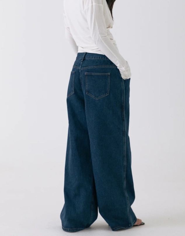 Style Addict - Nova Buckle Waist Jean