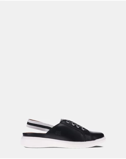 Mia Vita - Bugsy Slip-On - Black