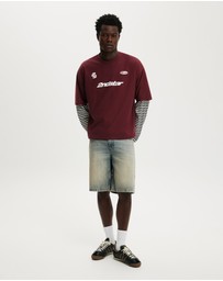 Cotton On - Cropped Fit Graphic T-Shirt