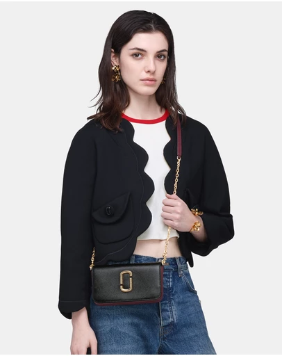 Marc Jacobs - The Wallet on Chain
