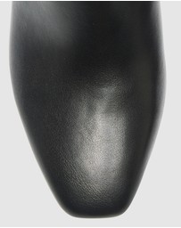 SPURR - Eva - ONLINE EXCLUSIVE