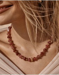 Amber Sceats - Crimson Necklace