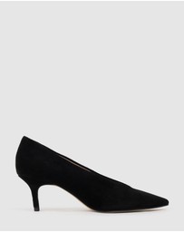 Edward Meller - CORA60 Choked Pointed Pump