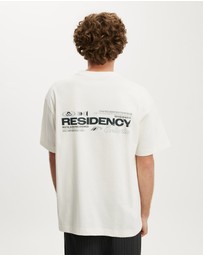 Cotton On - Box Fit Text T-Shirt