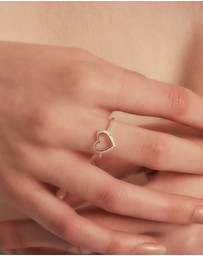 Karen Walker - Flaming Heart Ring