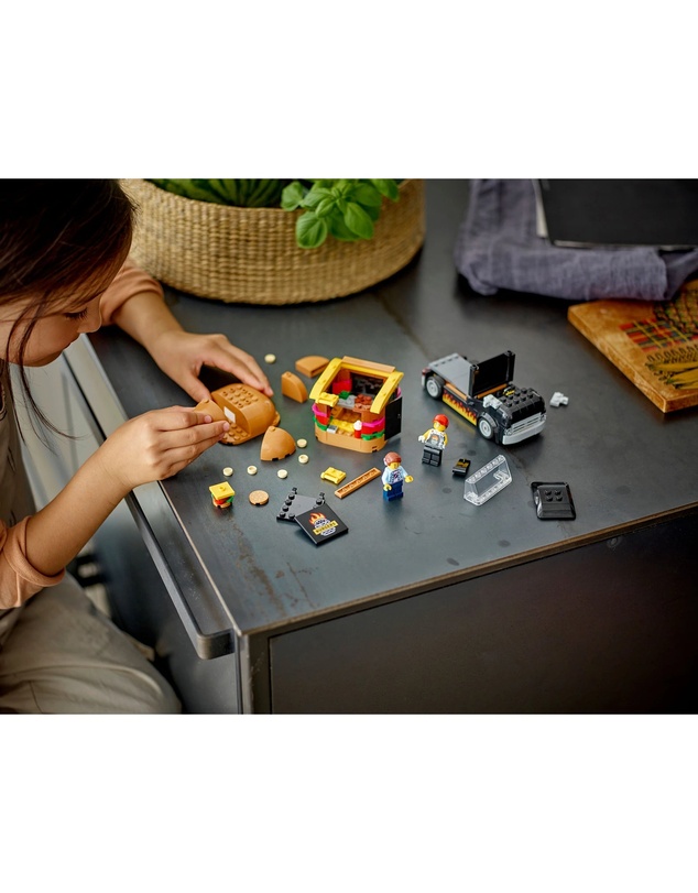 LEGO - 60404 Burger Truck