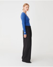 Forcast - Vicky V-Neck Knit
