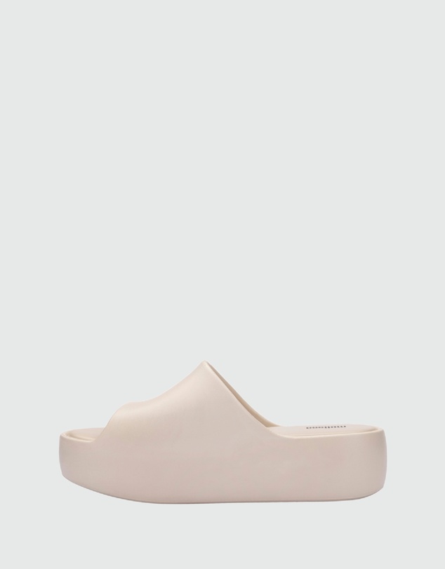 Melissa - Melissa Free Platform Slide