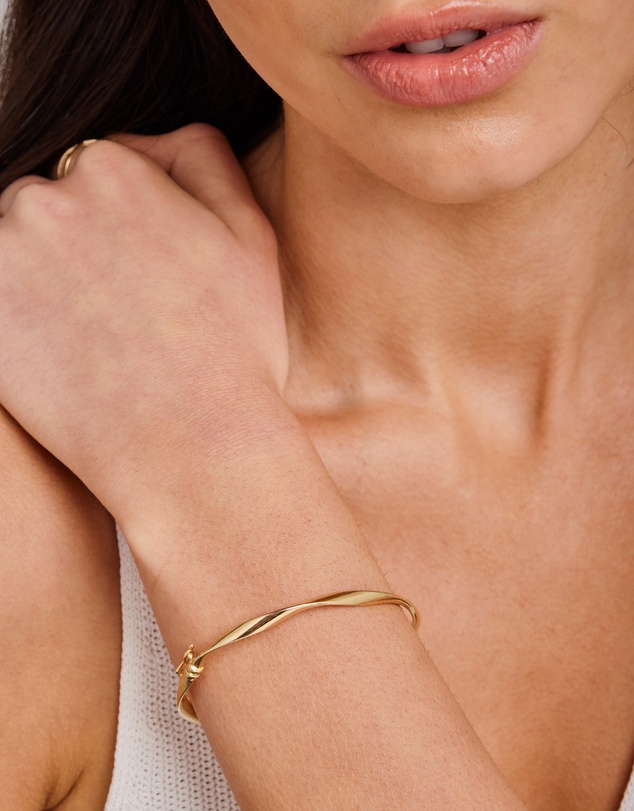Zoe Olivia - 9K Gold Organic Twist Bangle