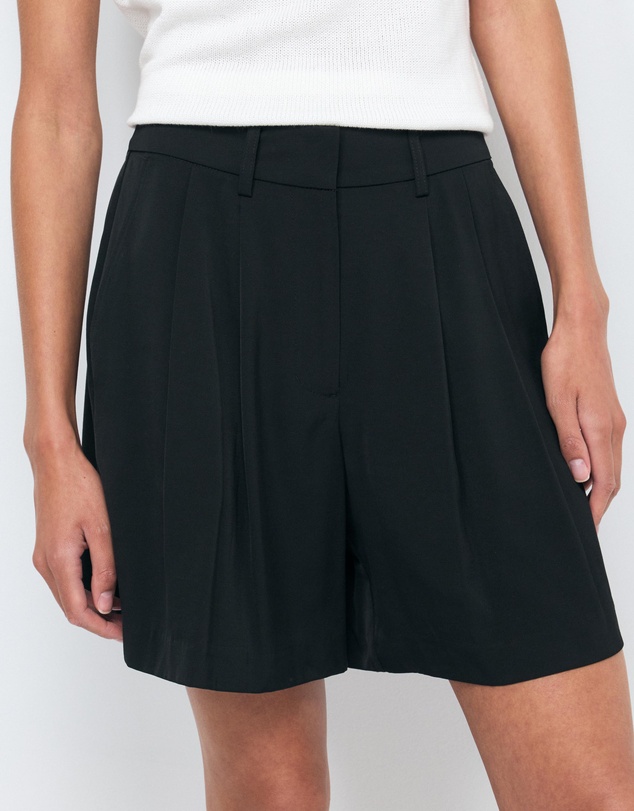 AERE - Leni Tailored Shorts