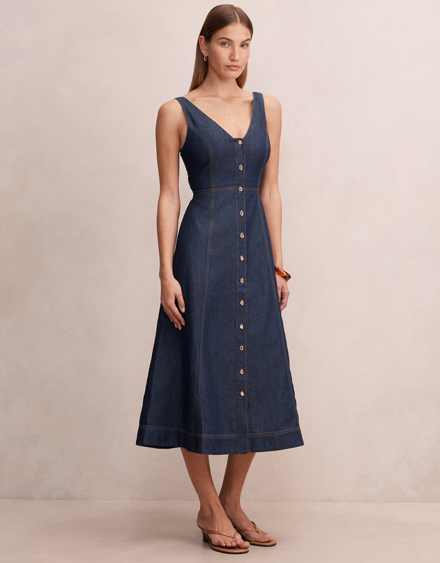 Forever New - Anna V-Neck Chambray Midi Dress