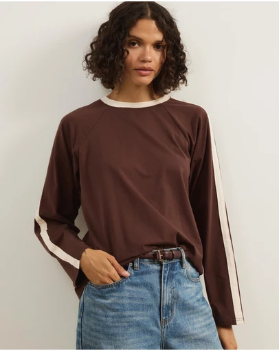 Atmos&Here - Contrast Trim Long Sleeve T-Shirt