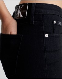 Calvin Klein Jeans - Mid Rise Skinny Jeans