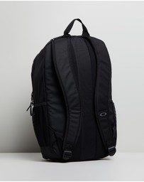 Oakley - Enduro 20L 3.0 Backpack