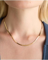 Astrid & Miyu - Snake Chain 18Ct Necklace