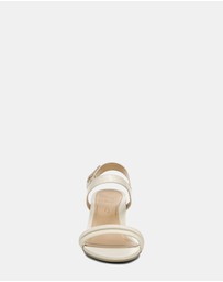 Vionic - Emmy Wedge Sandal - Cream