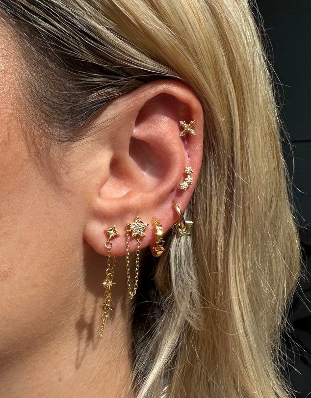 Izoa - Ashy Drop Stud Earrings