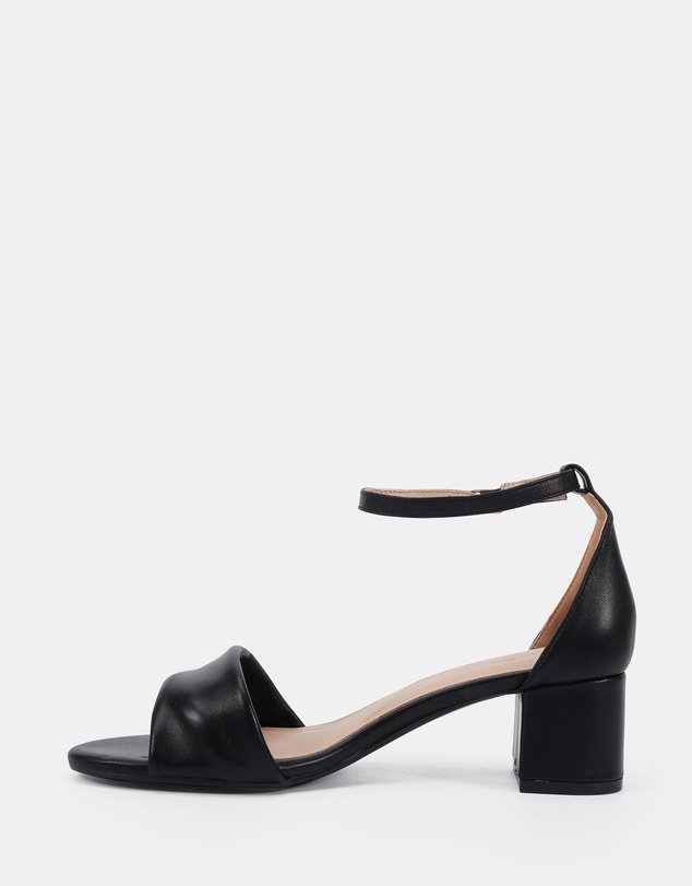 Clarks - Bridgit Black