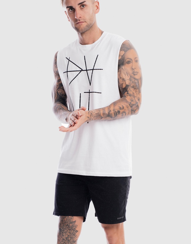 DVNT - Scratch Tank