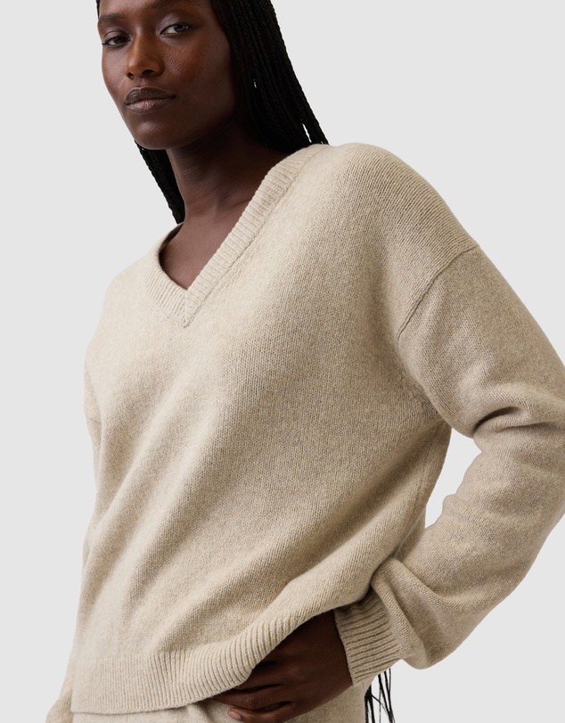 GAP - Cashsoft V Neck Pull Over