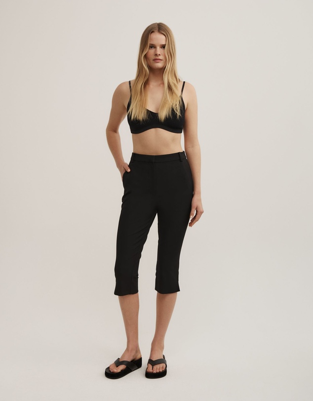 Witchery - Slim Leg Capri Pant