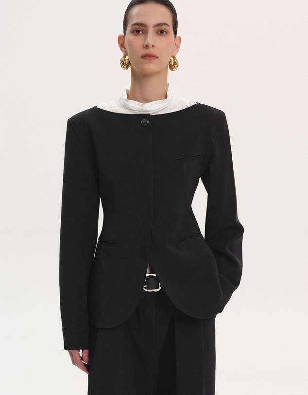 Source Unknown - Matteo Cinched Blazer