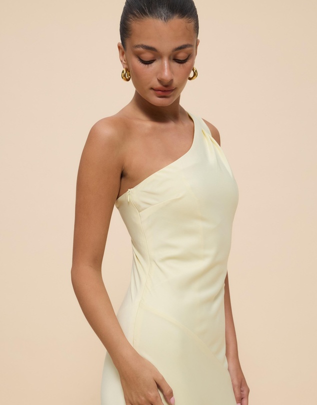 Revibe - Repaired CHANCERY Hallie Satin One Shoulder Drape Maxi Dress - AU 8