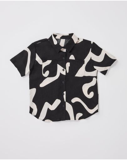 BLACK/WHITE