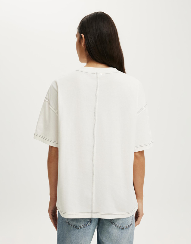 Cotton On - The Oversized V Neck Tee