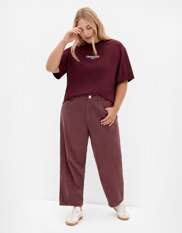 City Chic - Plus size Harley Fit Cassie Barrel Leg Jean - cherry