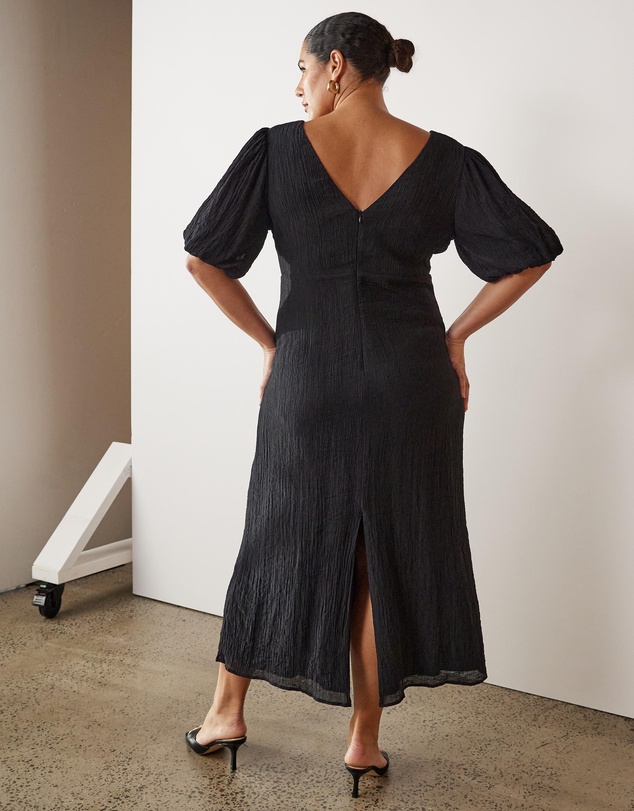 Atmos&Here Curvy - Evelynn Textured Midi Dress