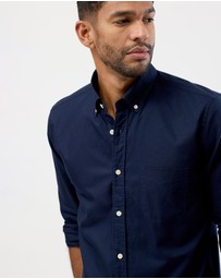 Wayver - The Button-Down Oxford Shirt