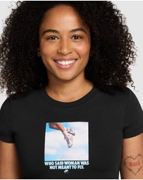 Nike - NSW SS Tee IWD Photo
