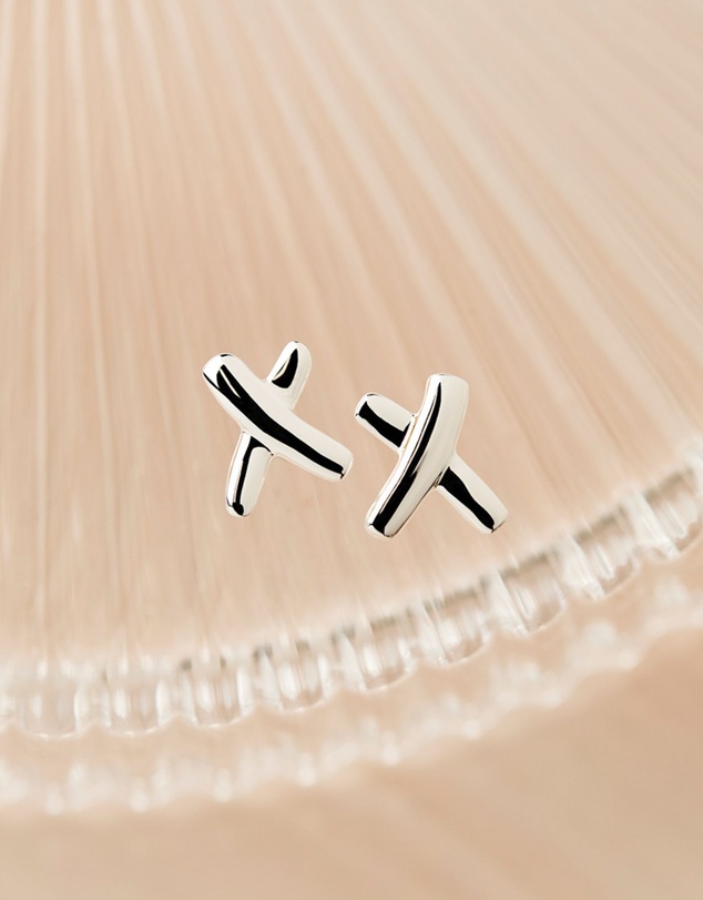 Najo - Kiss Stud Earring